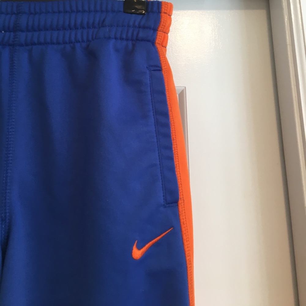 UF Gators Nike Boys Training Pants Size S(8-10) - Picture 2 of 5